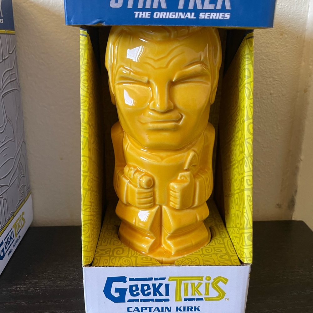 COPY - Geeki tiki Star Trek Captain Kirk